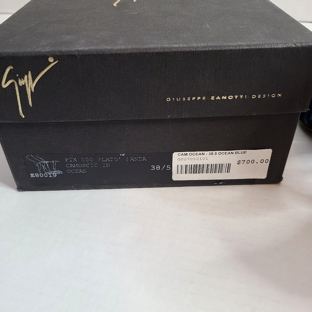 Giuseppe Zanotti Blue Suede Heels - Picture 3 of 15